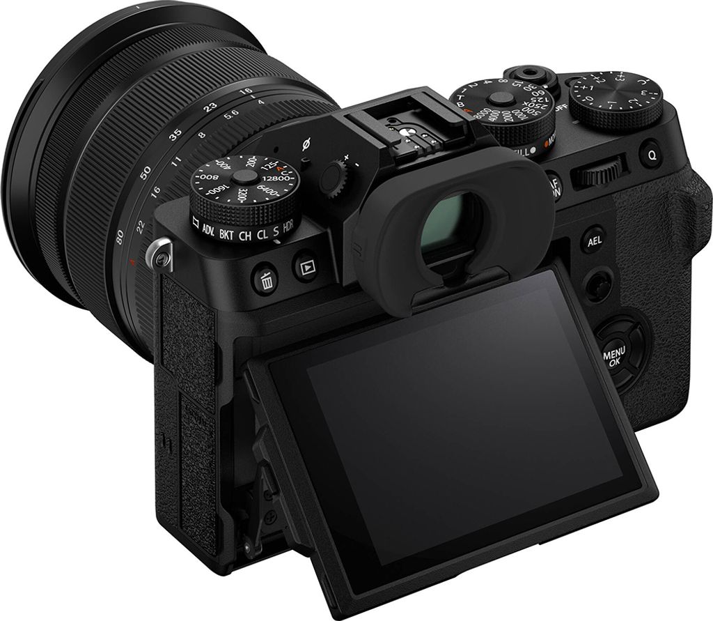 Fujifilm X -T5 + XF16-80mmF4 R OIS WR, 40,2 MP, 7728 x 5152 Produktbild 