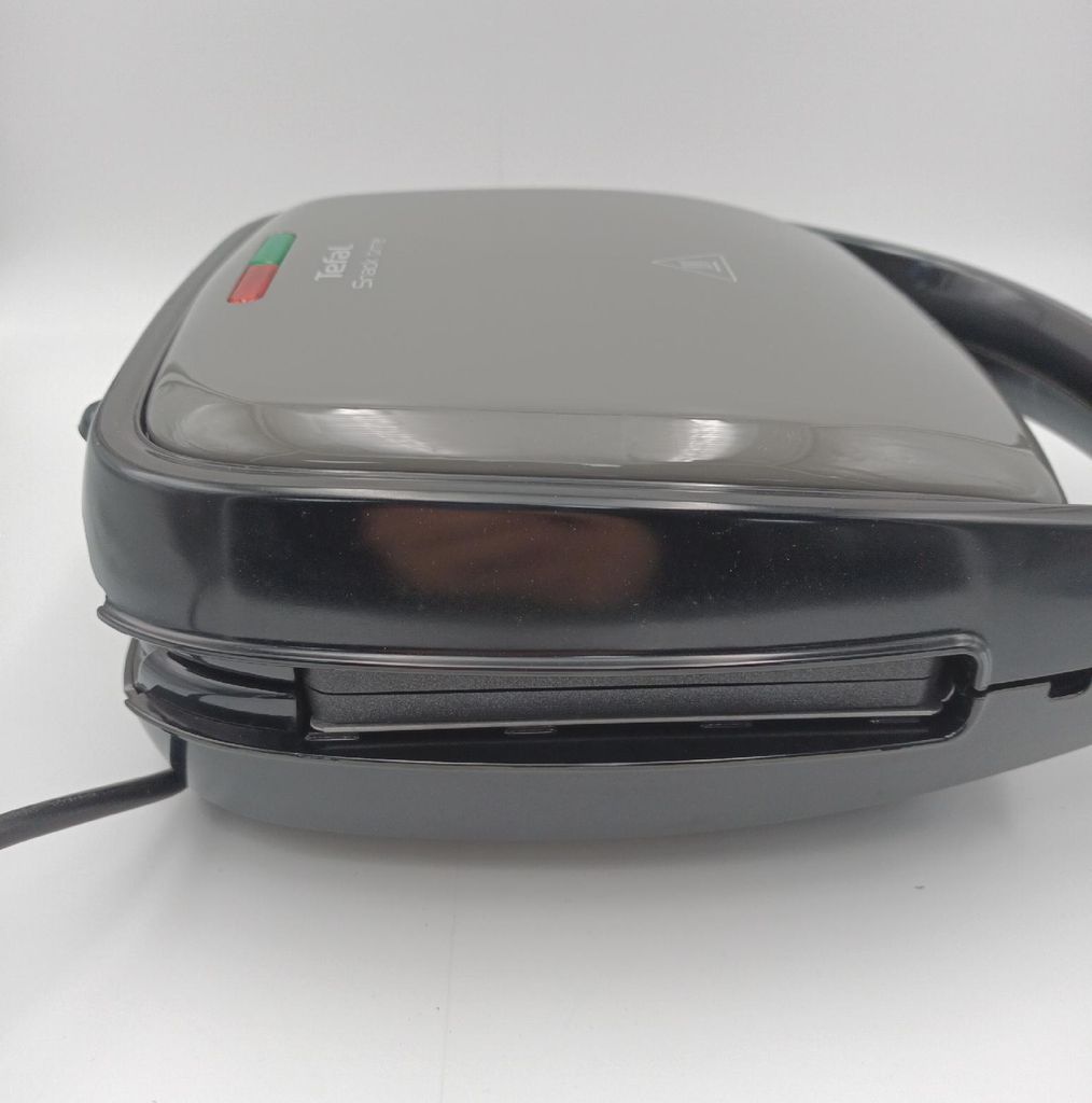 Tefal SW341B Snack Time 2in1 Kombi-Gerät Waffeleisen und Sandwichtoaster | 2 herausnehmbare | Antihaftbeschichtete Plattensets | Spülmaschinengeeignet | Wärmeisolierter Griff | ‎700 W | Grau/Schwarz