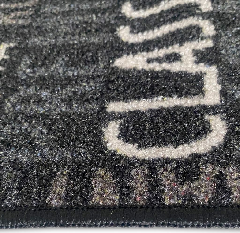 Küchenläufer grau mit Gelrücken und Schriftzug in beige und Produktbild 4