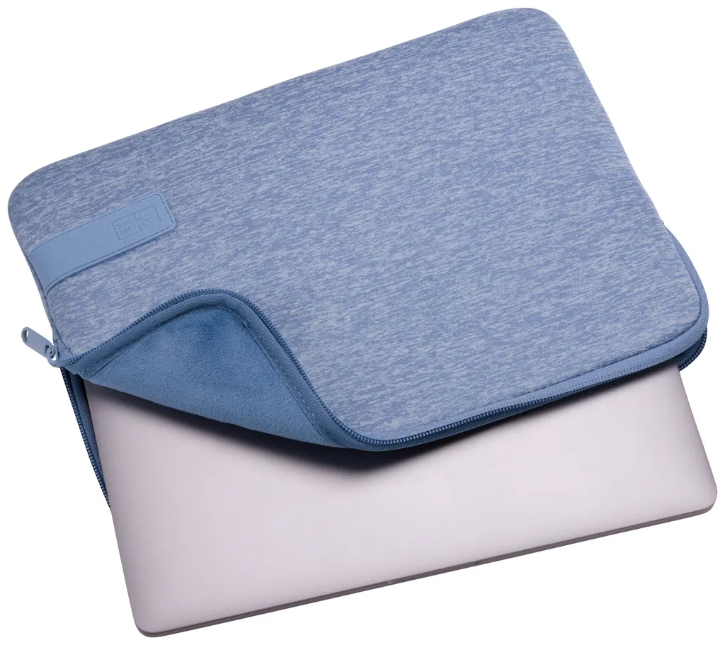 Custodia MacBook 13" Blu Cielo | Case Logic Reflect con Memory Foam - 4