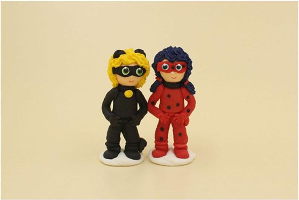 Zucker-Figur Lady Bag und schwarze Katze - K Dekor