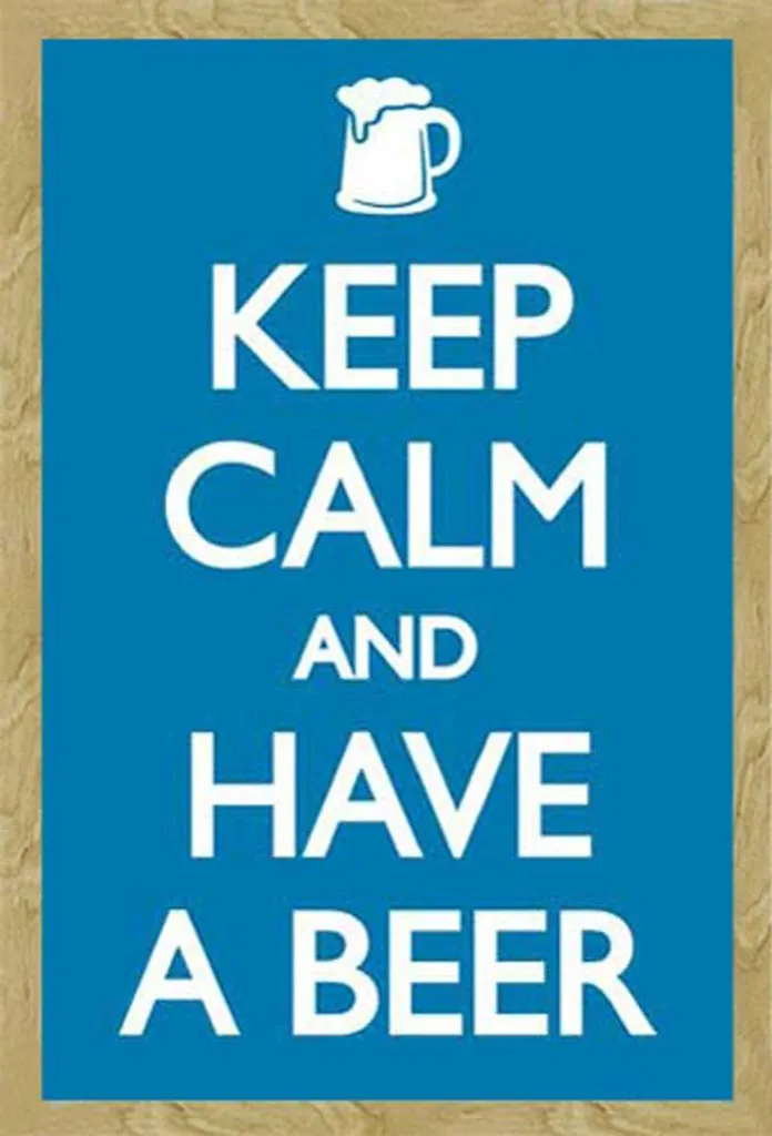 Kit Arredo: Poster Keep Calm Beer + Cornice Shinsuke Maxi MDF Faggio