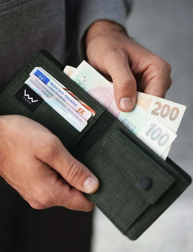 Portefeuille Vuch Force vert foncé résistant avec rangements multiples - 4
