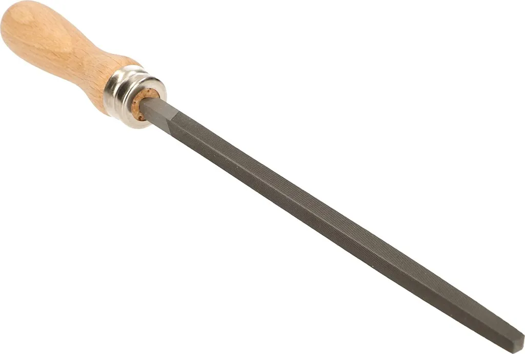 Lima per Metallo KOTARBAU 150mm Taglio 3: Il Tocco Finale del Fabbro