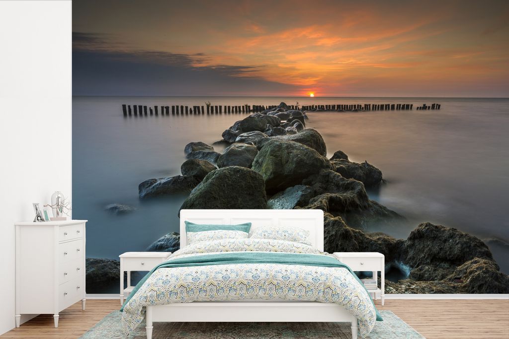 MuchoWow Fototapete für Wohnzimmer oder Schlafzimmer Wandtapete Vinyl Motivtapete Meer - Sonne - Steine - 420x280 cm - Zimmer für Kinder