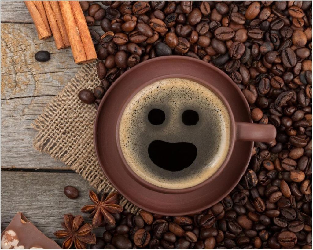 Wallario Poster - Lustige Kaffeetasse mit einem Lächeln - Kaffeebohnen und Zimt, Kunstdruck Größe: 40 x 50 cm