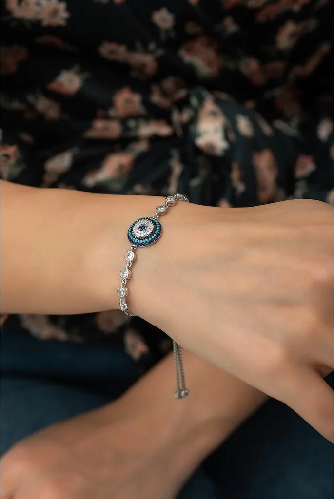 Bracelet coulissant argent pour femme serti de zircons éclatants