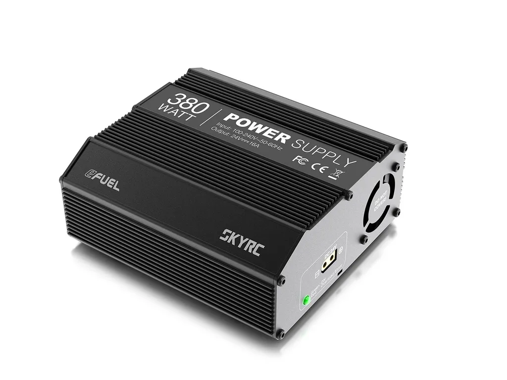 SkyRC eFuel 380W Alimentation 24V avec écran LCD et boîtier métal