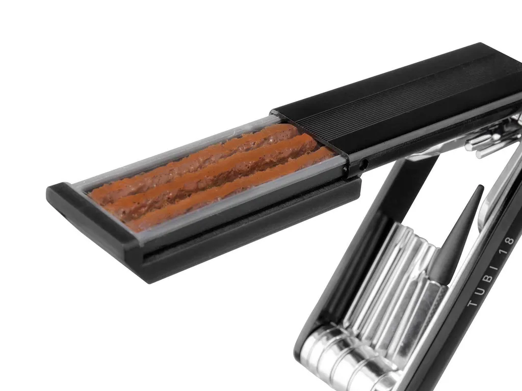 Multitool Topeak Tubi 18 Haute Précision avec Alésoir et Couteau Intégrés - 10