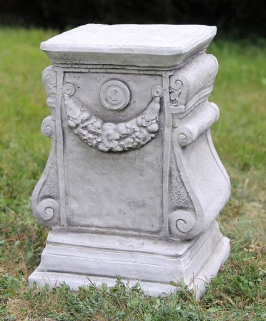 Casa Padrino Barock Garten Deko Säule Grau H. 41 cm - Antik Stil Stein Säule - Prunkvolle Gartensäule - Barock Garten & Terrassen Deko Accessoir...