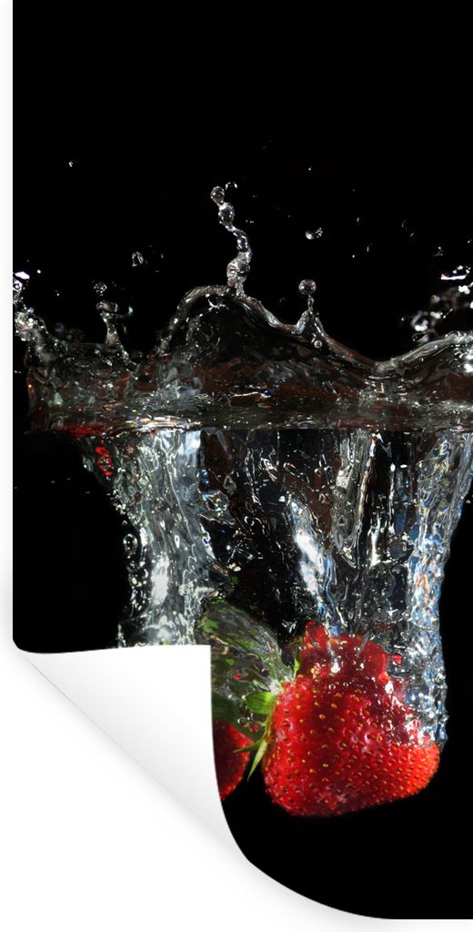 MuchoWow Wandtattoo Wandsticker Wandaufkleber Erdbeeren - Obst - Wasser - Schwarz - Rot 80x160 cm Selbstklebend und Repositionierbar - Sticker - ...