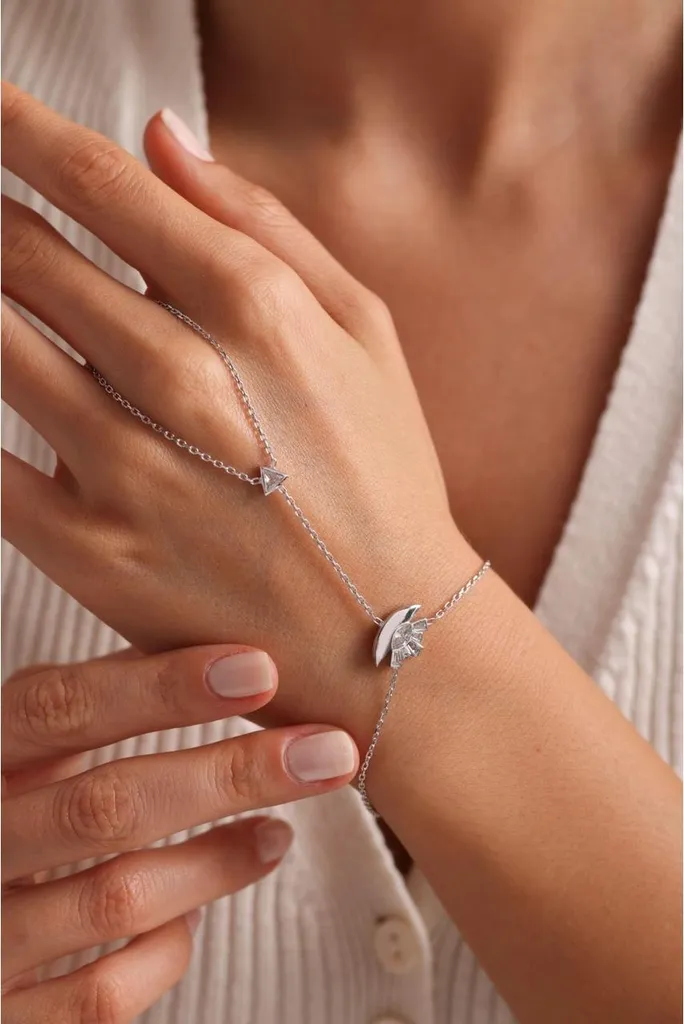 Bracelet de Main Şahmeran Argent pour Mariage et Soirée, Motif Œil Zircon