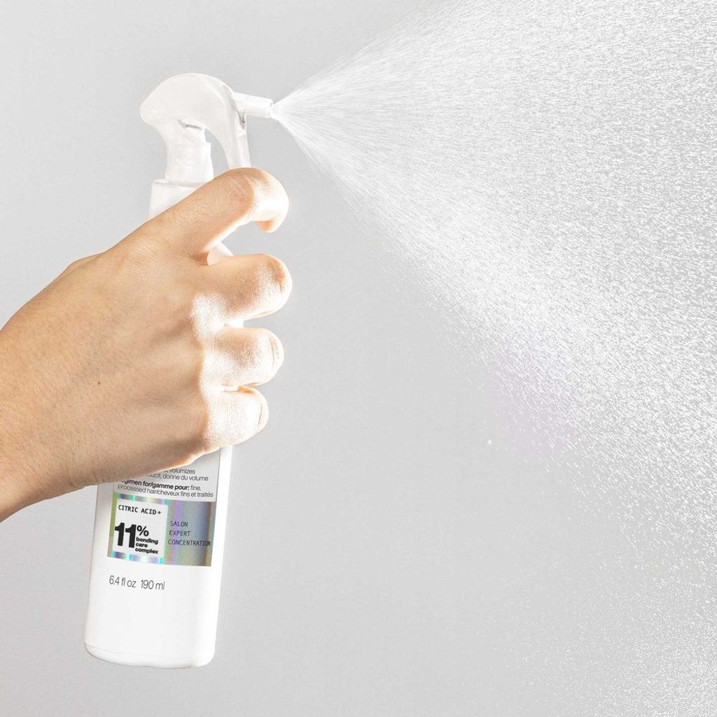 Redken Acidic Bonding Concentrate Lekka odżywka w płynie Zdjęcie produktu 7