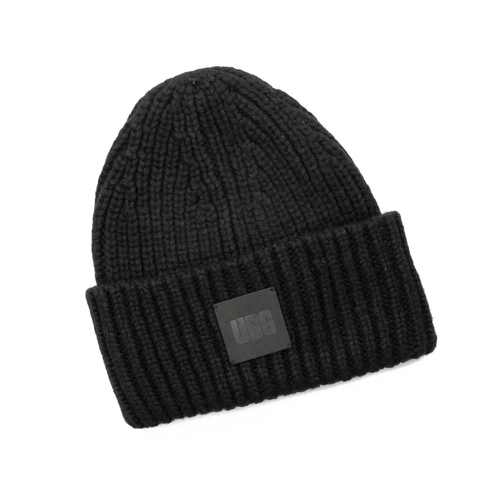 Bonnet UGG 20061 Blk en grosse maille côtelée noire pour l'hiver