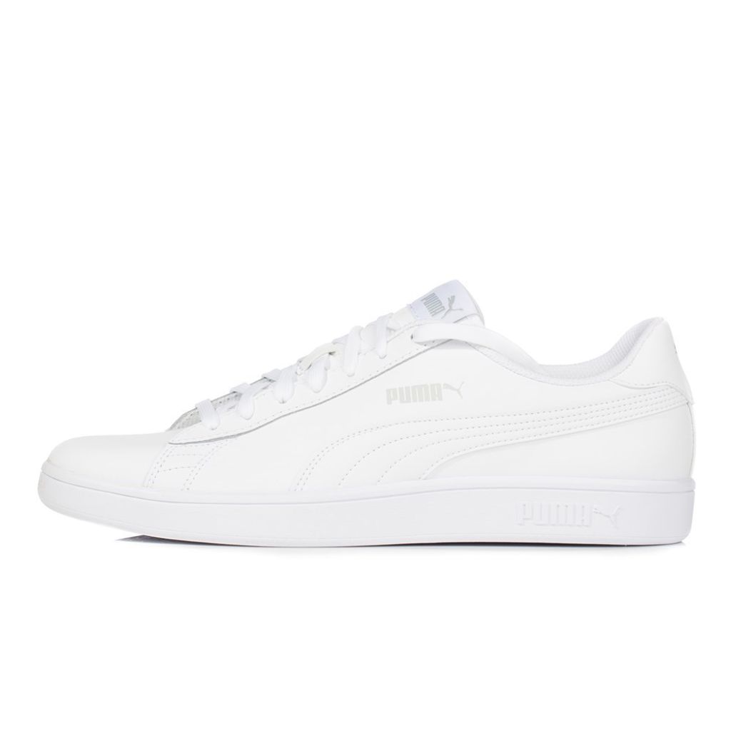 A side view of a white Puma Smash v2 L sneaker against a white background.