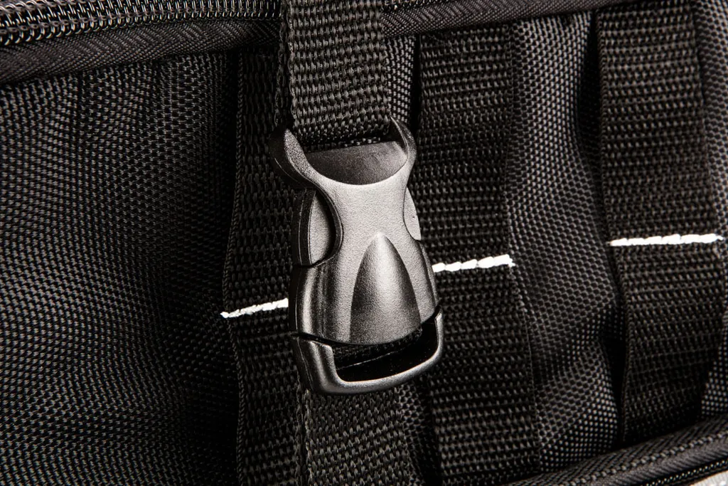 Sac à dos outils NEO TOOLS à compartiments multiples 30,5 x 46 cm Pro - 9