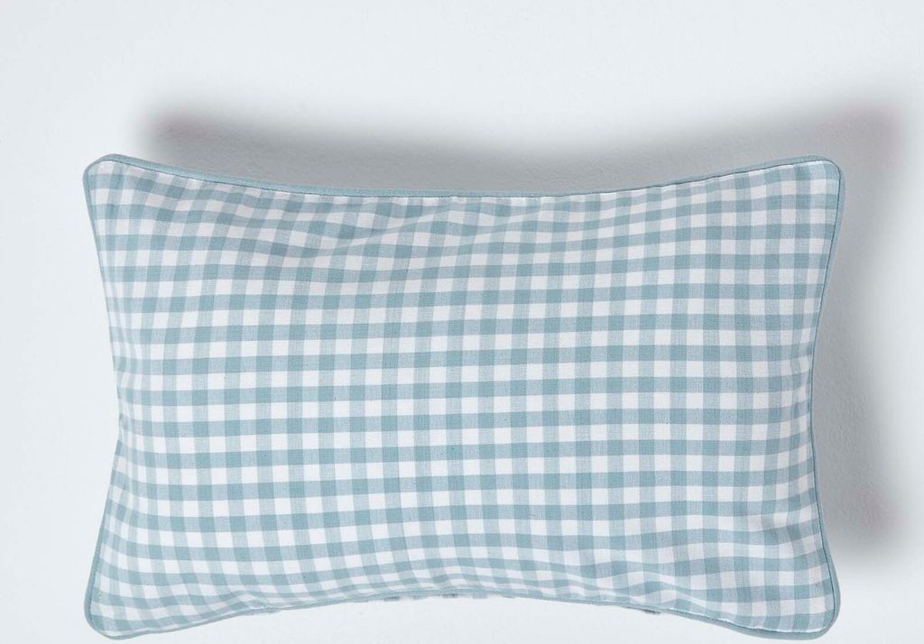 HOMESCAPES Gingham-Kissenbezug aus Baumwolle, 30 x 50 cm, Produktbild 