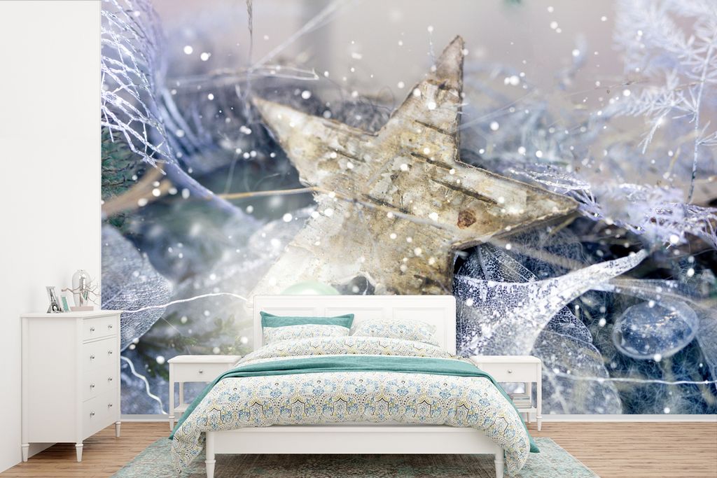 MuchoWow Fototapete für Wohnzimmer oder Schlafzimmer Wandtapete Vinyl Motivtapete Ein Weihnachtsstern mit schwarzem Eis - 525x350 cm - Das Hinte...