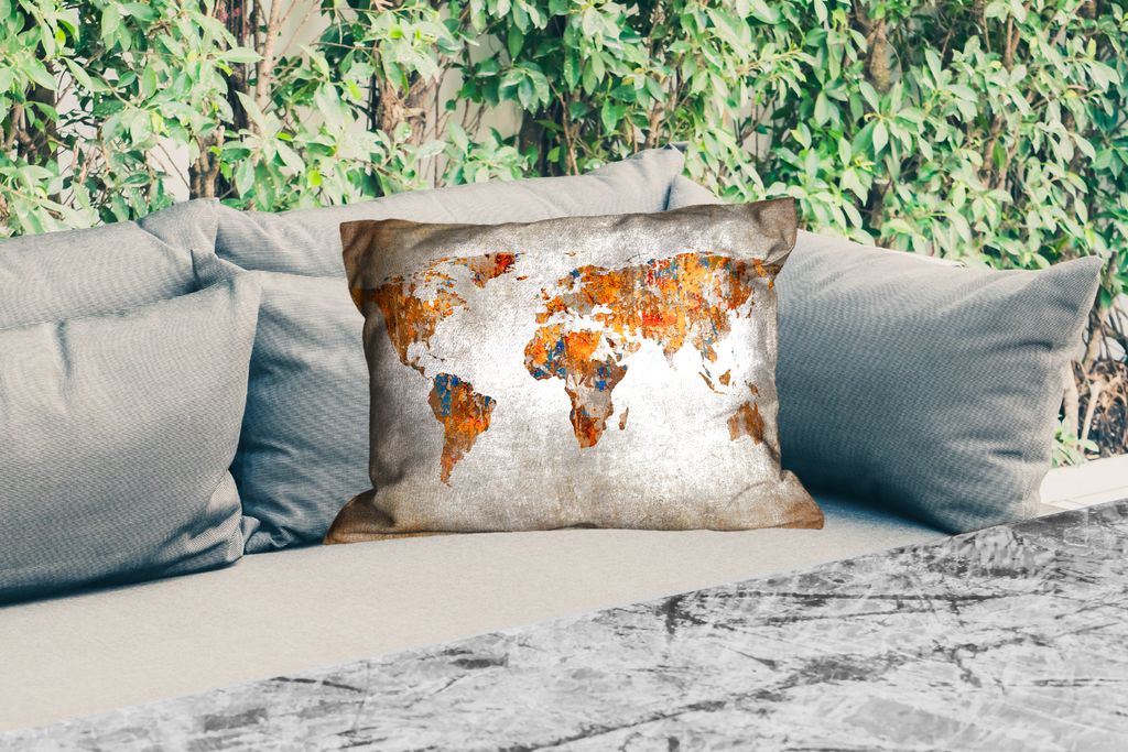 MuchoWow Outdoor Kissen - Weltkarte - Vintage - Abstrakt - Kinder - Jungen - Mädchen - 50x30 cm - Wetterfest - Lounge Kissen - Sofa kissen - Woh...