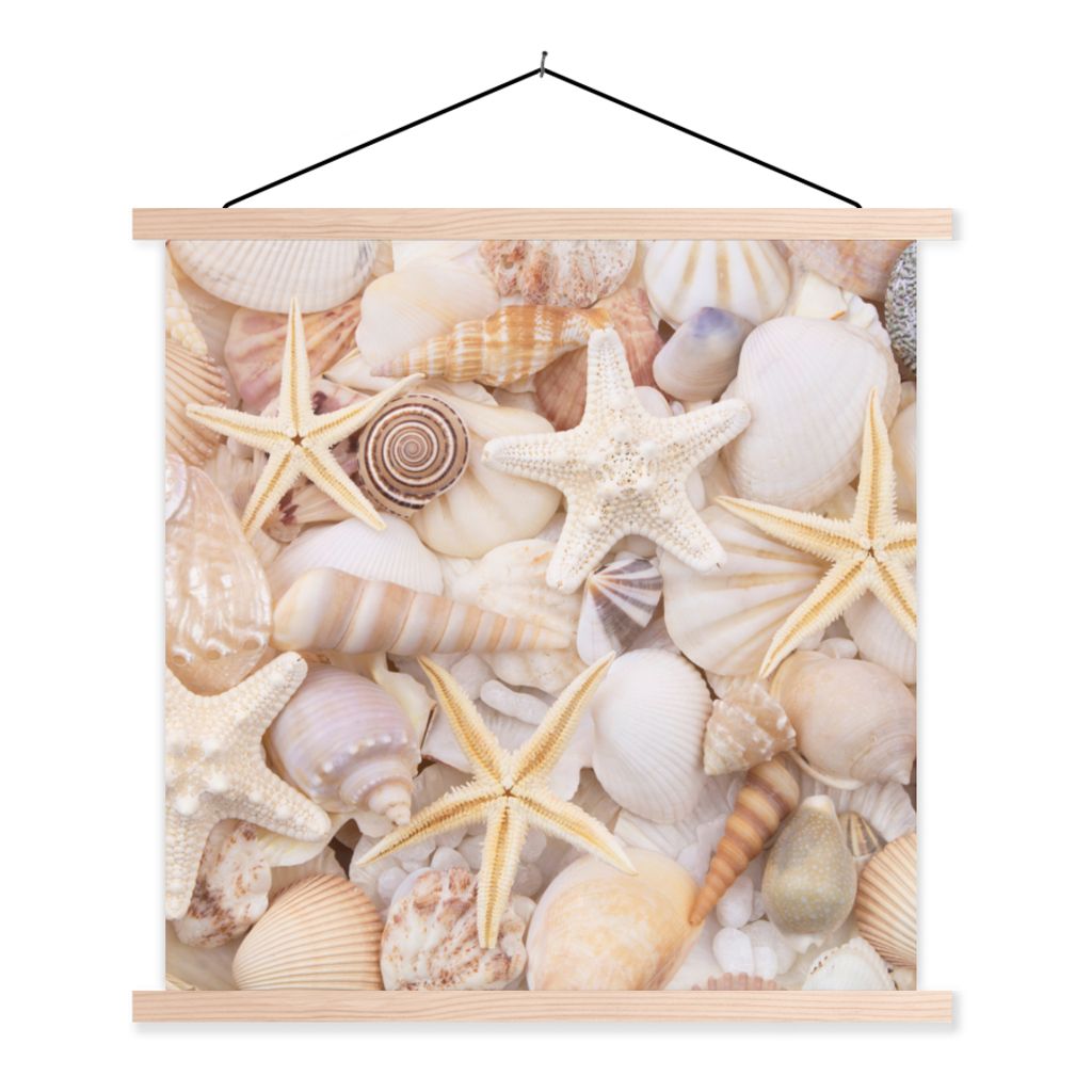 MuchoWow Textilposter Seestern - Muscheln - Strand - Sommer 120x120 cm mit holzfarbenen Rahmen - Textil-Poster