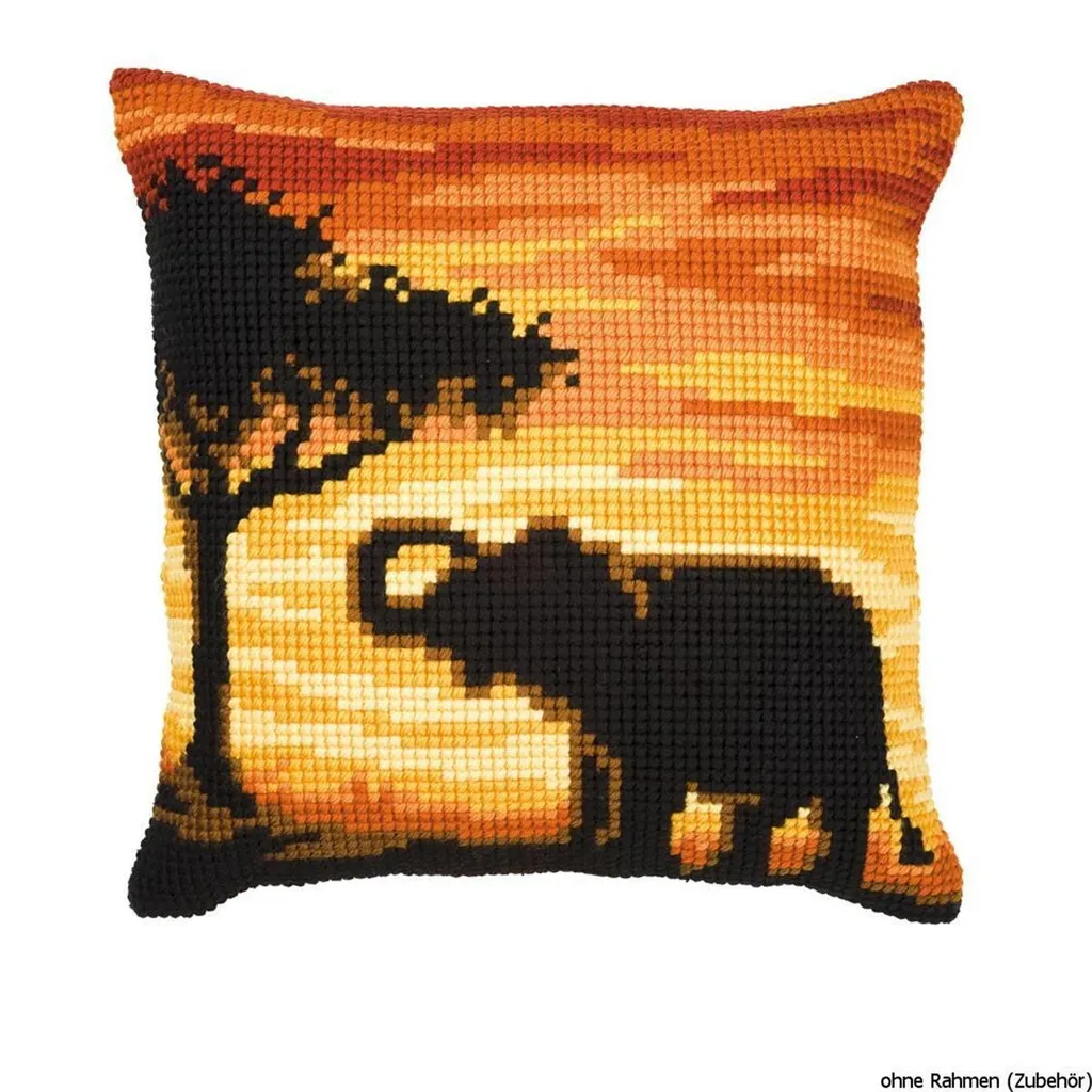 Kit Coussin à Broder Éléphant d'Afrique Canevas Grosse Laine 40x40cm