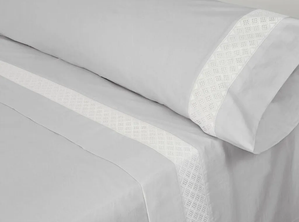 Linge de lit Pierre Cardin Elisa Gris 135 - Fini les draps rêches