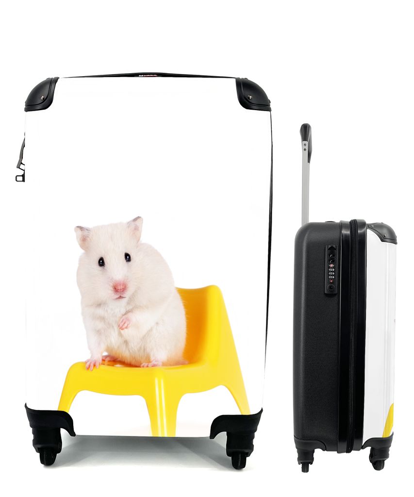 MuchoWow Koffer Handgepäck Trolley Rollkoffer Kleine Reisekoffer mit 4 Rollen - Weißer Hamster auf einem gelben Stuhl - Cabin Size < 55x40x23 c...