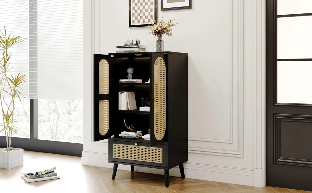 Rangement gain de place aspect rotin A - Étagère d'appoint compacte
