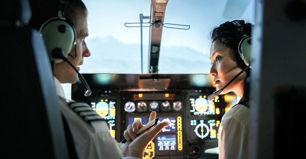 mydays Flugsimulator Kampfjet F-16 Nürnberg; Erlebnis verschenken oder selbst erleben; Gutschein für 1 Person(en)