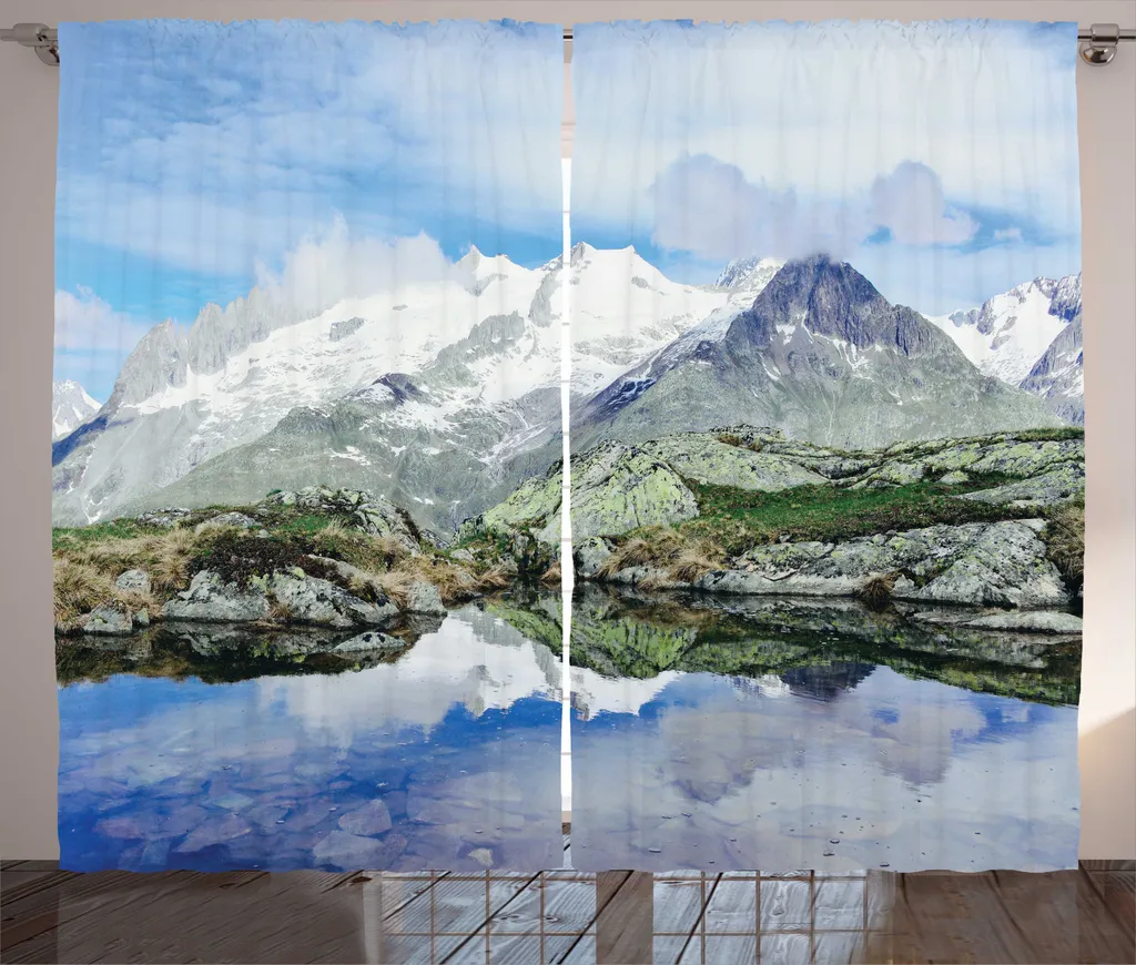 Décoration murale : Rideaux Lac des Alpes pour ambiance chalet de luxe