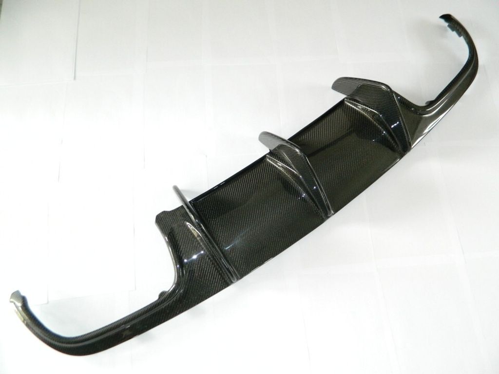 Carbon Diffusor V2 Heck Heckdiffusor Flaps Stoßstange Spoiler für Mercedes W204 AMG C63 VFL