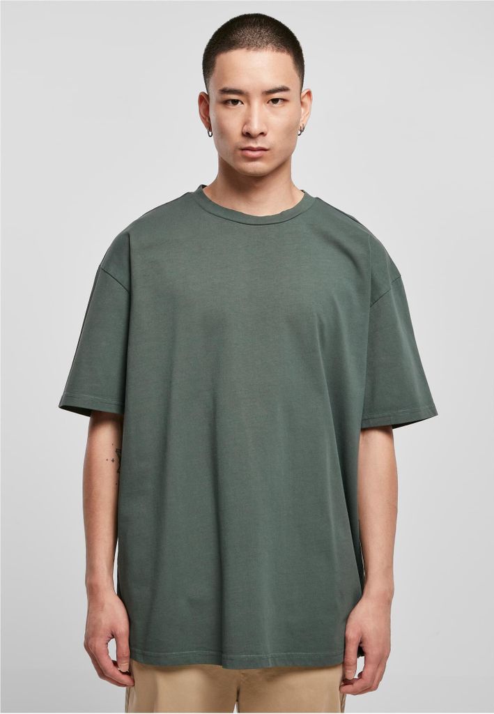 Urban Classics TB5939 | Heavy Oversized Garment Dye Tee Herren T-Shirt - Farbe: bottlegreen - Größe: M