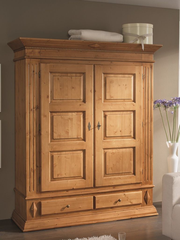 Kleiderschrank Isabella 163x197 cm Antik lackierte Fichte 2 Türen 2 Schubladen