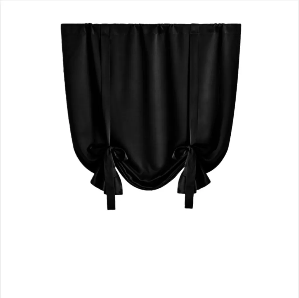 Privacy e Stile: Tenda Oscurante INF Nero S per Cucina
