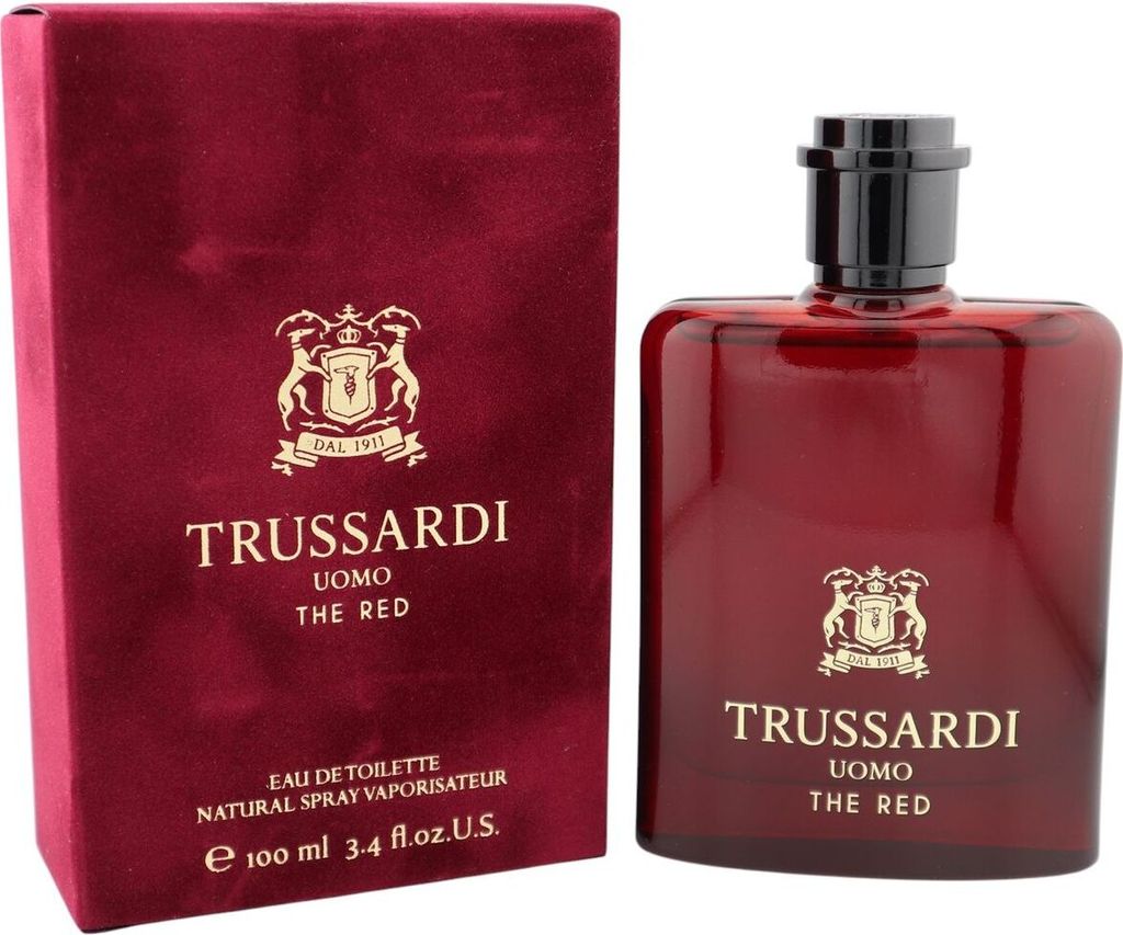 Trussardi Uomo The Red Eau de Toilette, rubinroter Flakon mit goldener Prägung, neben samtroter Verpackung mit goldfarbenem Markenlogo.