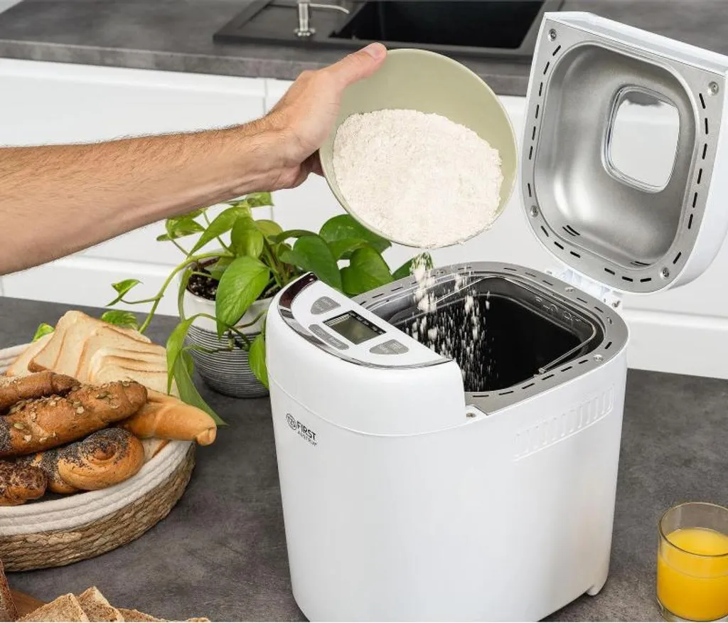Machine à pain TZS avec cuve antiadhésive et programmateur intégré