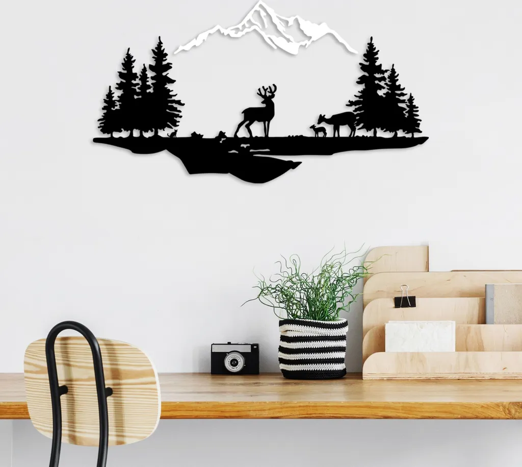 Déco Murale Salon et Bureau Cerf en Métal Noir pour Intérieur Moderne