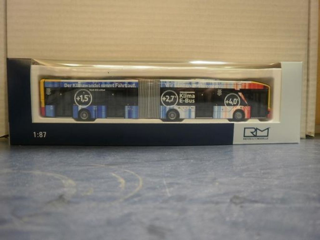 Rietze Gelenkbus MAN Lion\'s City E 18`18 E Stadtwerke Produktbild 