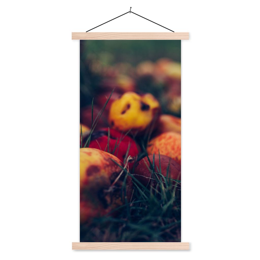 MuchoWow Textilposter Landdekoration - Herbst - Apfel - Obst 40x80 cm mit holzfarbenen Rahmen - Wohnzimmer