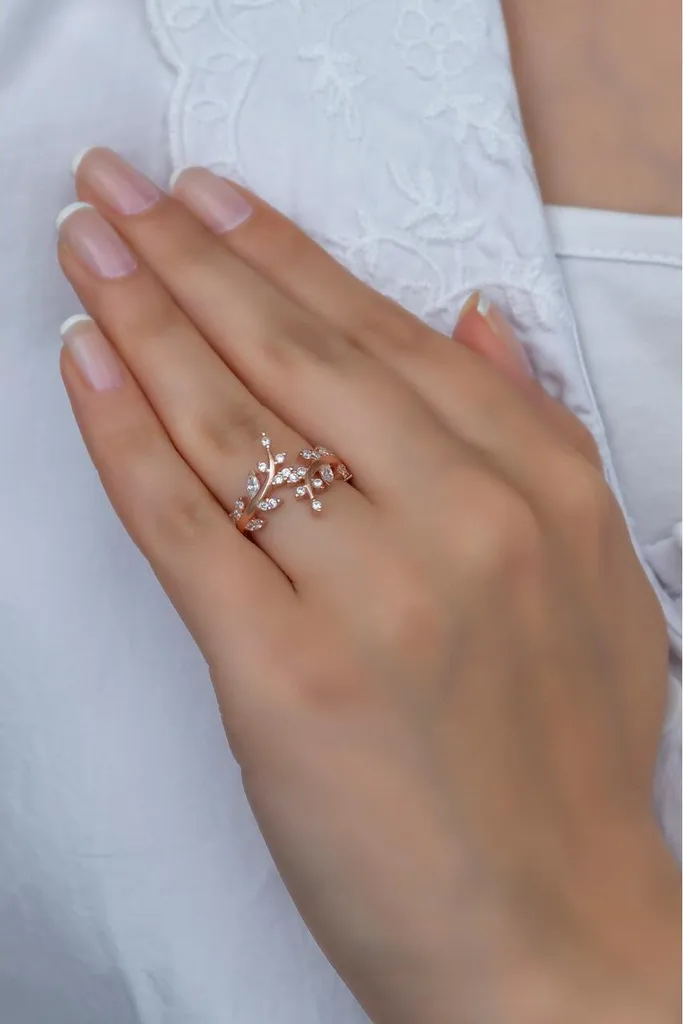 Bague femme argent 925 ajustable rose : l'accessoire idéal pour offrir