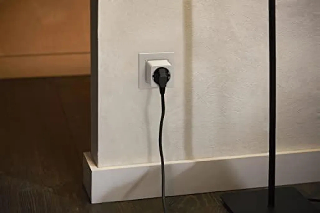 Philips Hue Smart Plug EU Prise Intelligente Blanche Zigbee Compacte - 12