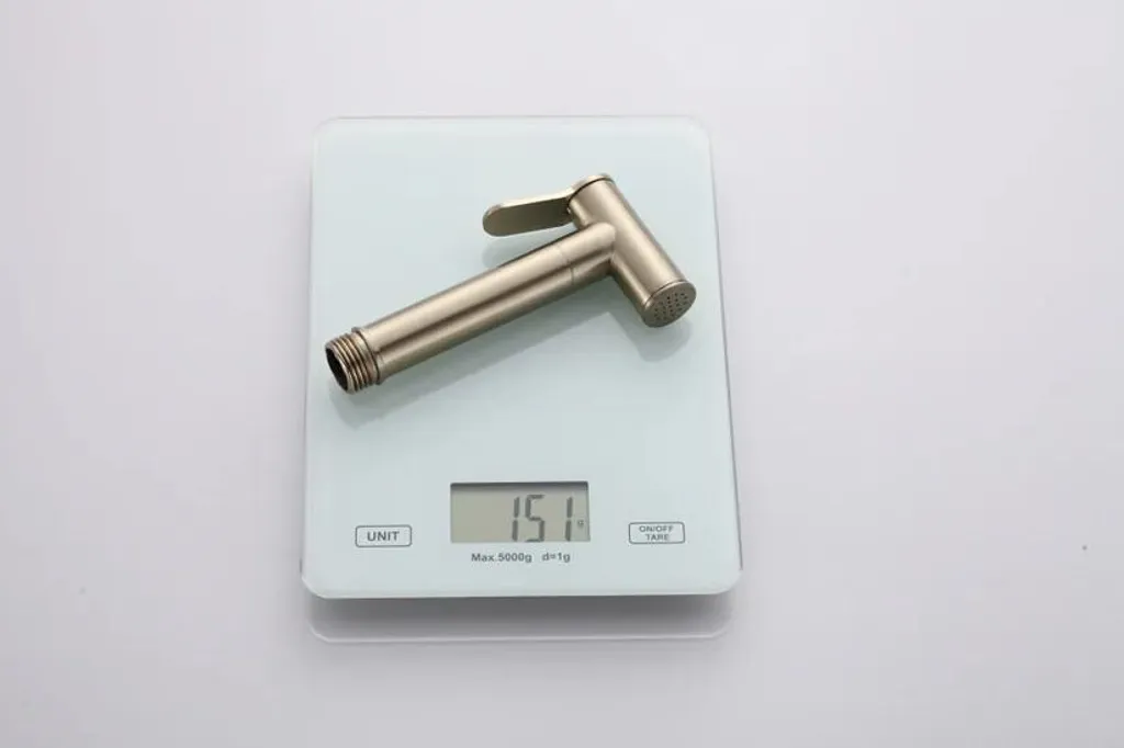 Kit douchette WC eau chaude pour une hygiène intime irréprochable - 3