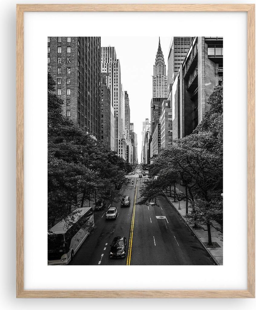 Gerahmtes Poster - Rahmen in heller Eiche - Broadway New York - 40x50 cm - Wand Bild - Wanddeko - Wandbilder - Kunstposter - Wandposter - Bilderrah...