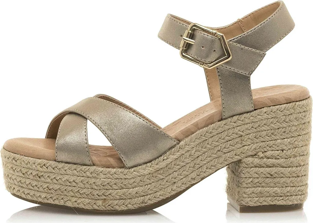 Baskets de ville Mustang pour look chic et décontracté pointure 41