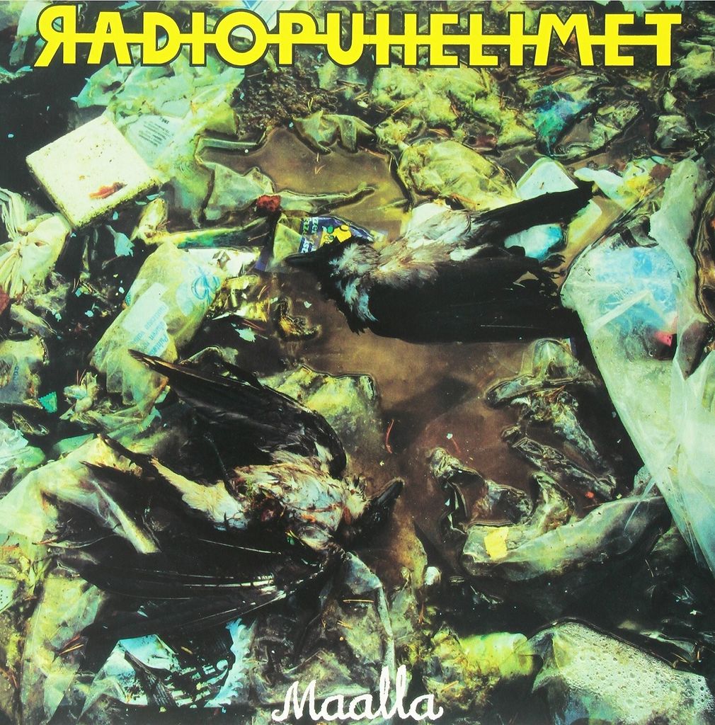 Radiopuhelimet-Maalla