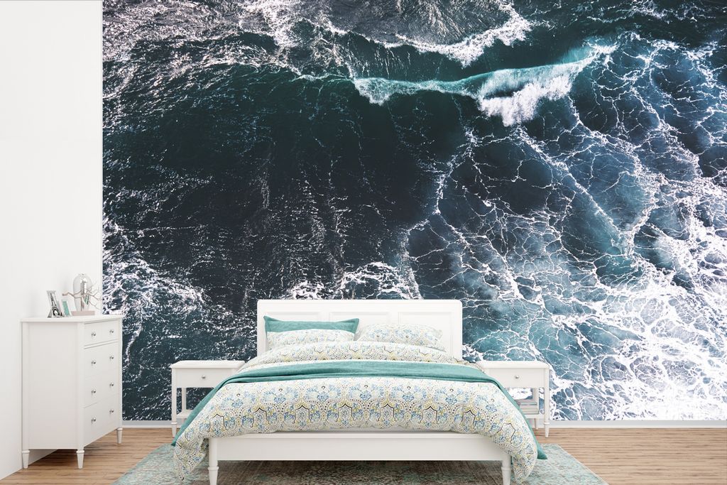 MuchoWow Fototapete für Wohnzimmer oder Schlafzimmer Wandtapete Vinyl Motivtapete Luftaufnahme der tobenden Wellen im Meer - 360x240 cm - Vinyl-...