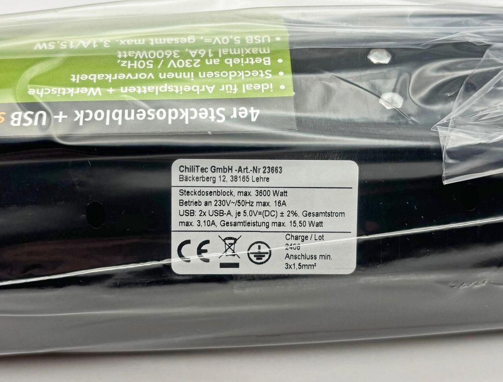 4-fach Steckdosenblock + 2x USB, schwarz, Aufbaumontage Produktbild 