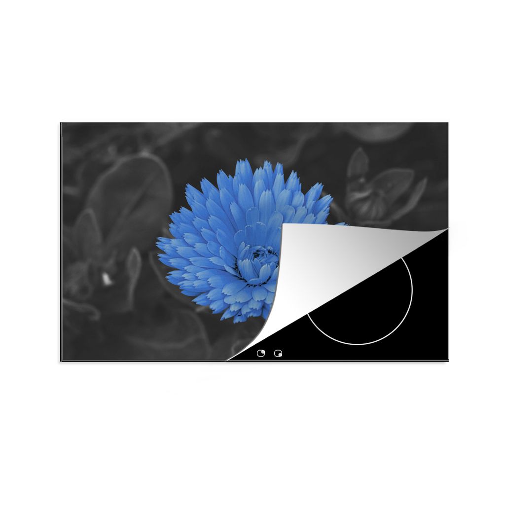 KitchenYeah Herdabdeckplatte Blumen - Schwarz - Weiß - Blau , 80x52cm, Küche Deko, Glaskeramikkochfeld Herdabdeckung, Abdeckplatte fùr Kochfeld