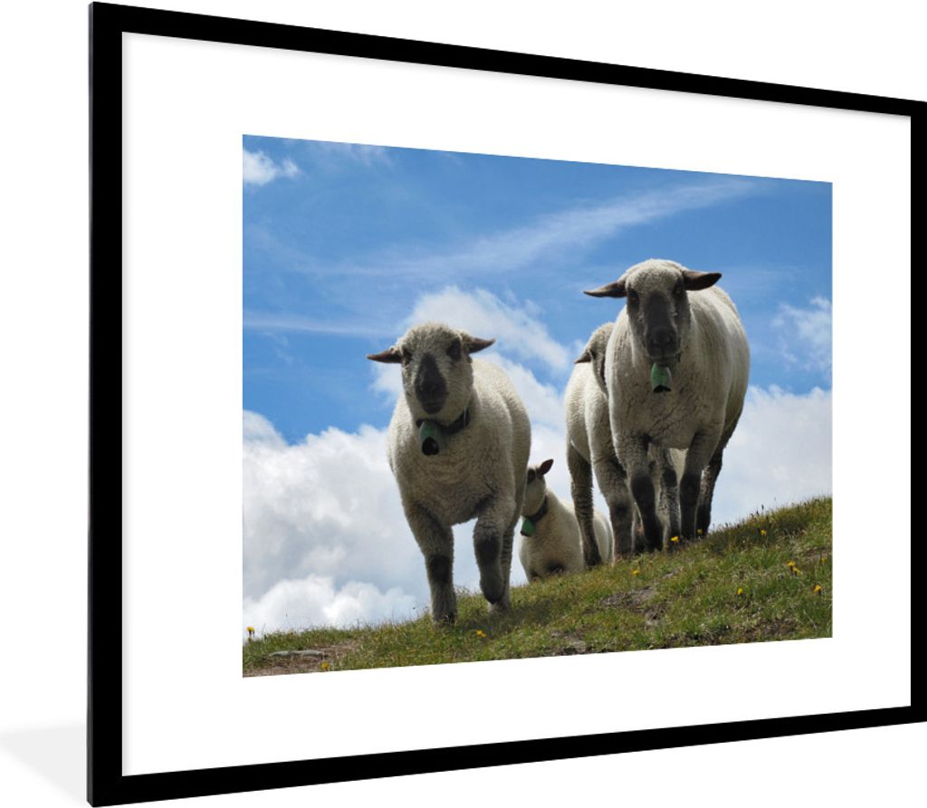 MuchoWow® Gerahmtes Poster Schafe - Berge - Alpen 80x60 cm Produktbild 