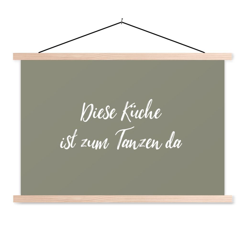 MuchoWow Textilposter Sprichwörter - Diese Küche ist zum Tanzen da - Zitate 60x40 cm mit holzfarbenen Rahmen - Bilder